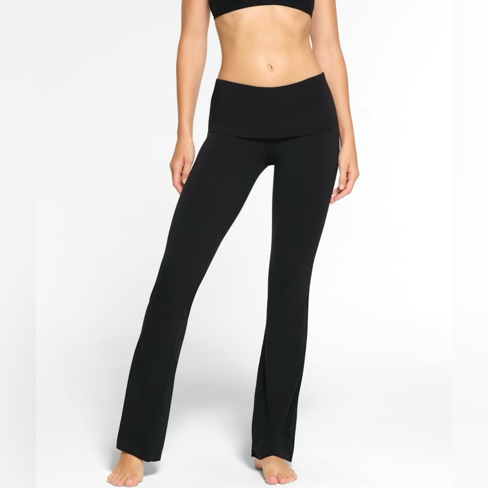 Skims
Cotton Jersey Foldover pants